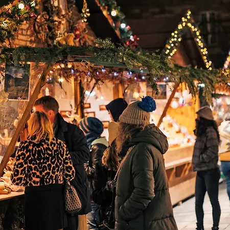 Express Centre By Ihg 3*