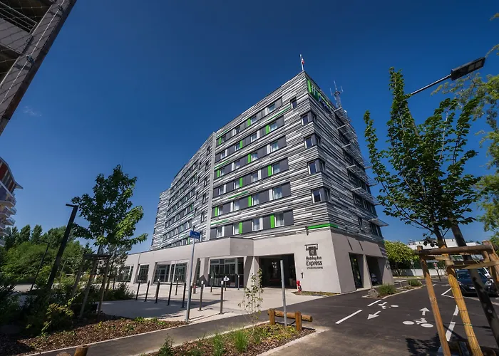 Express Centre By Ihg