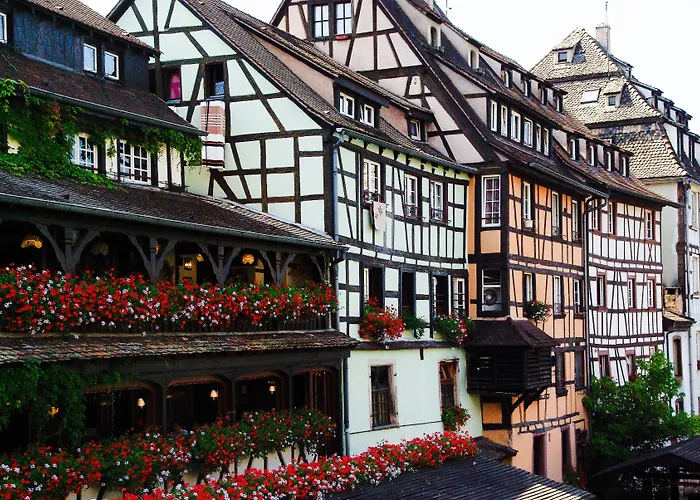 Express Centre By Ihg 3*