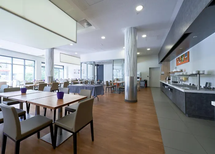 Express Centre By Ihg Hotel Straatsburg