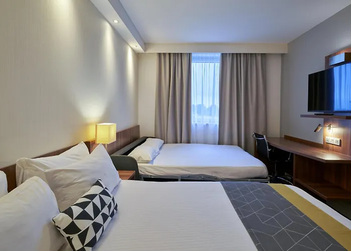 Express Centre By Ihg Hotel