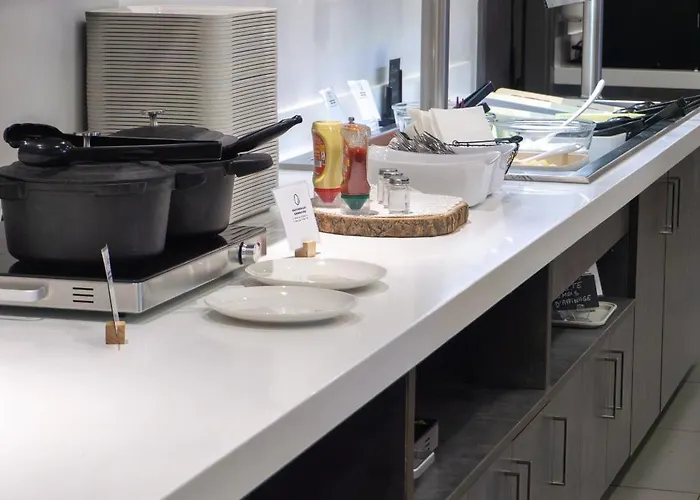 Otel Express Centre By Ihg 3*