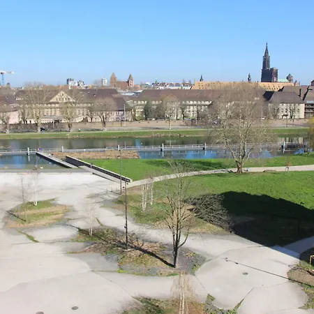 ホリデイ エクスプレス センター 3* ストラスブール