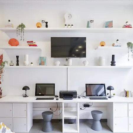 ホリデイ エクスプレス センター