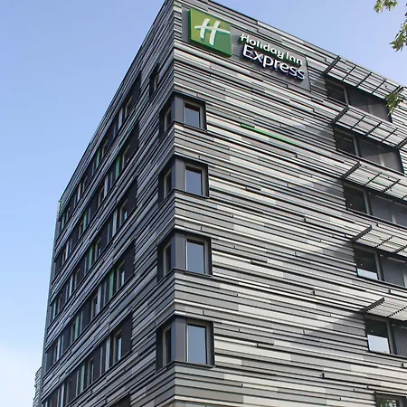 ホリデイ エクスプレス センター ホテル