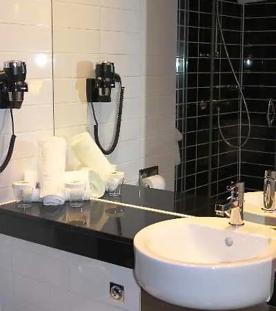 ホテル ホリデイ エクスプレス センター ストラスブール