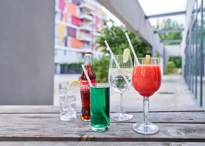 Express Centre By Ihg